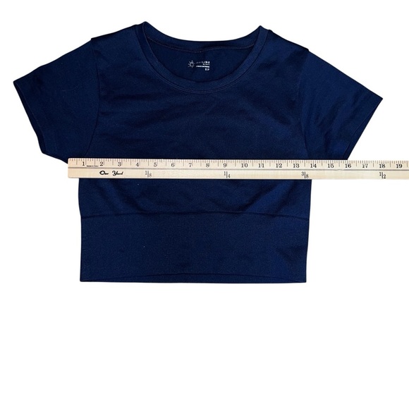 Offline by Aerie size small - Picture 3 of 4